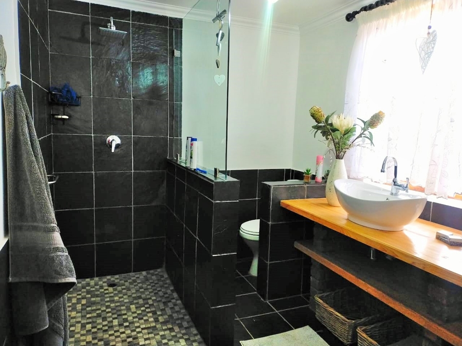 3 Bedroom Property for Sale in Steytlerville Eastern Cape